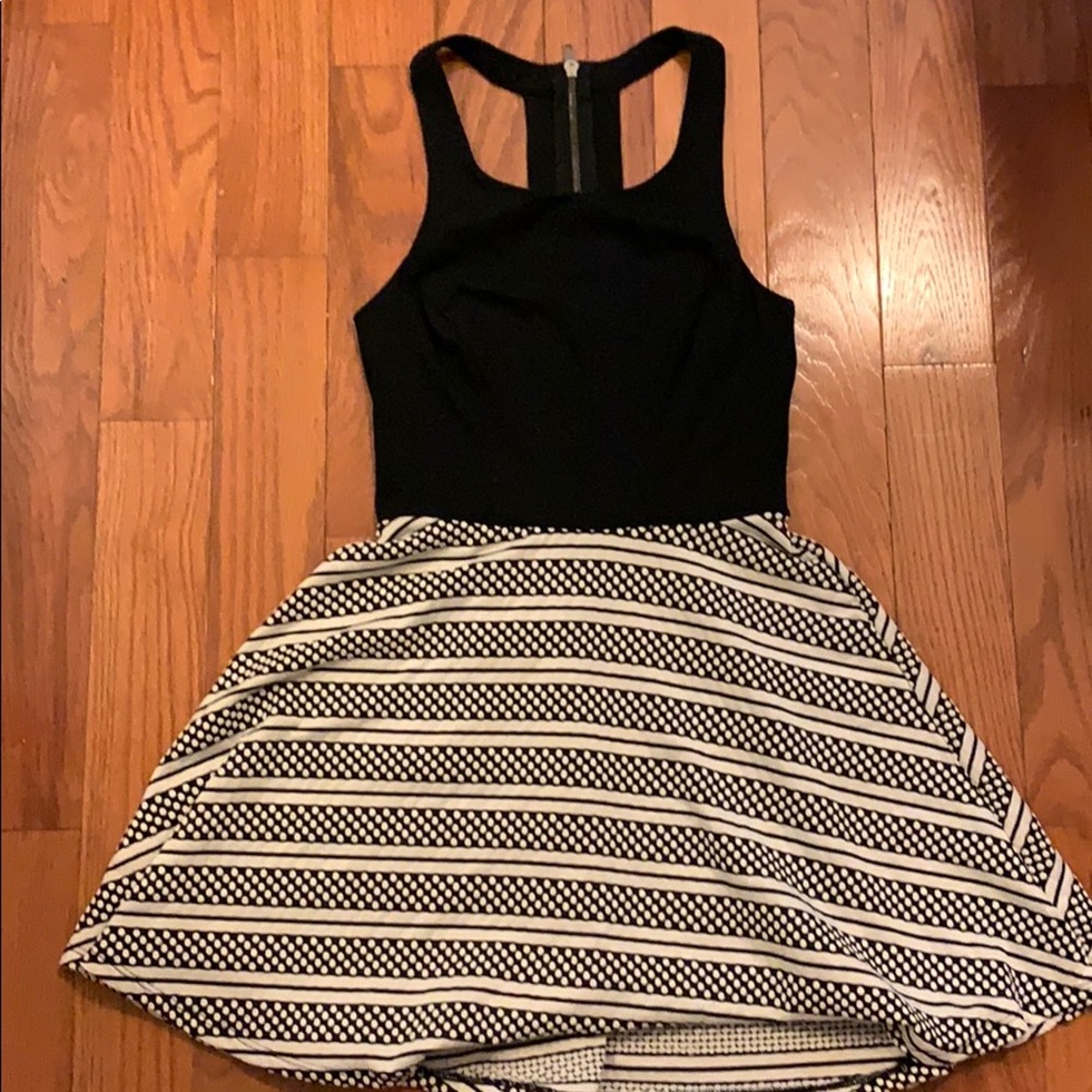 Patterned mini dress